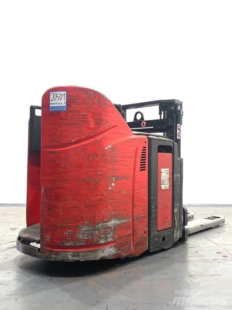Linde D12HPSP-133 Rankiniai vėžimėliai