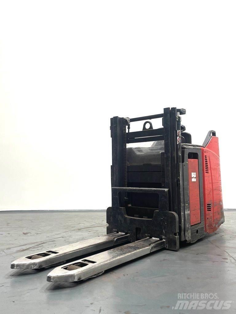 Linde D12HPSP-133 Rankiniai vėžimėliai
