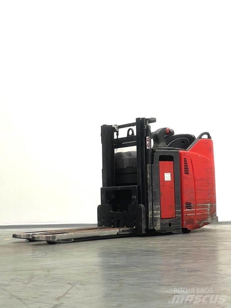 Linde D12HPSP-133 Rankiniai vėžimėliai