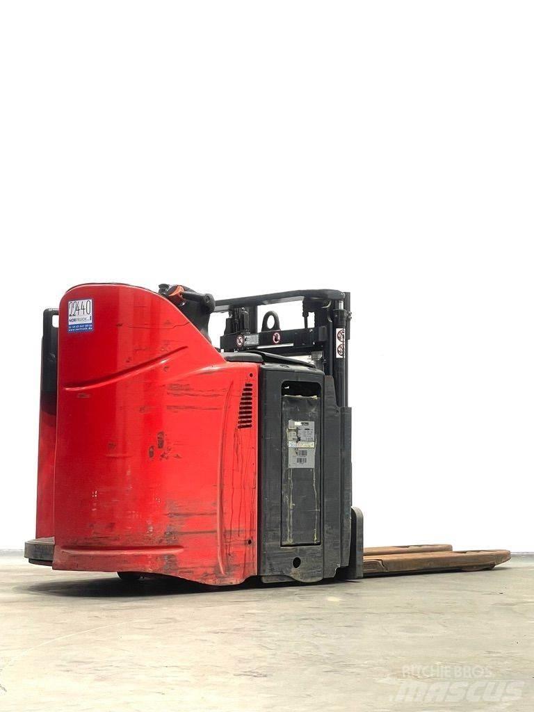 Linde D12HPSP-133 Rankiniai vėžimėliai