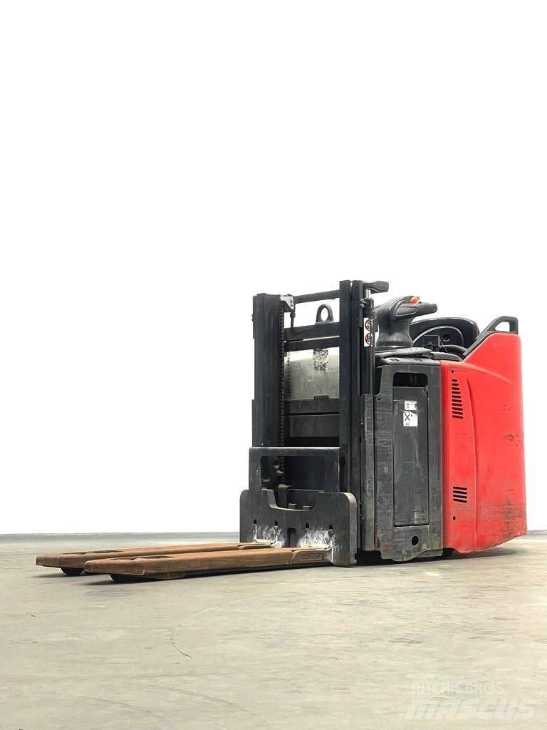 Linde D12HPSP-133 Rankiniai vėžimėliai