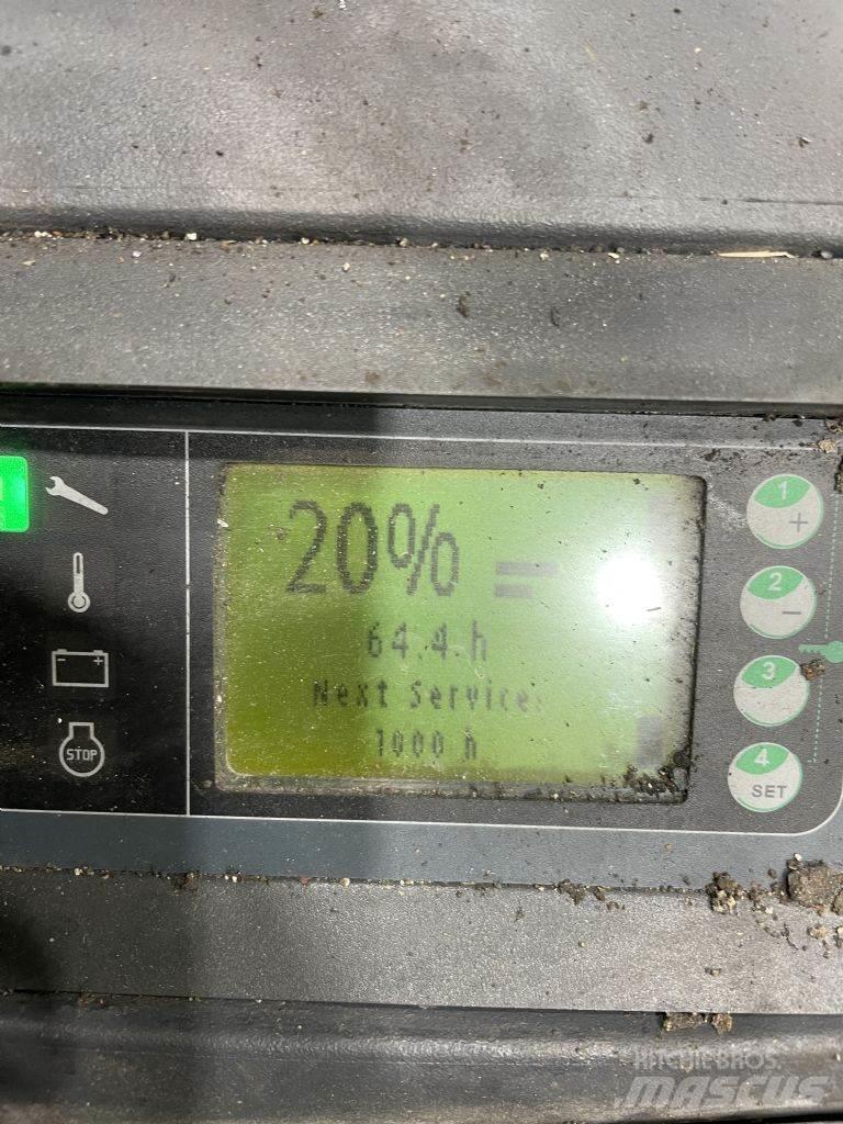 Linde D12SP-133 Rankiniai vėžimėliai