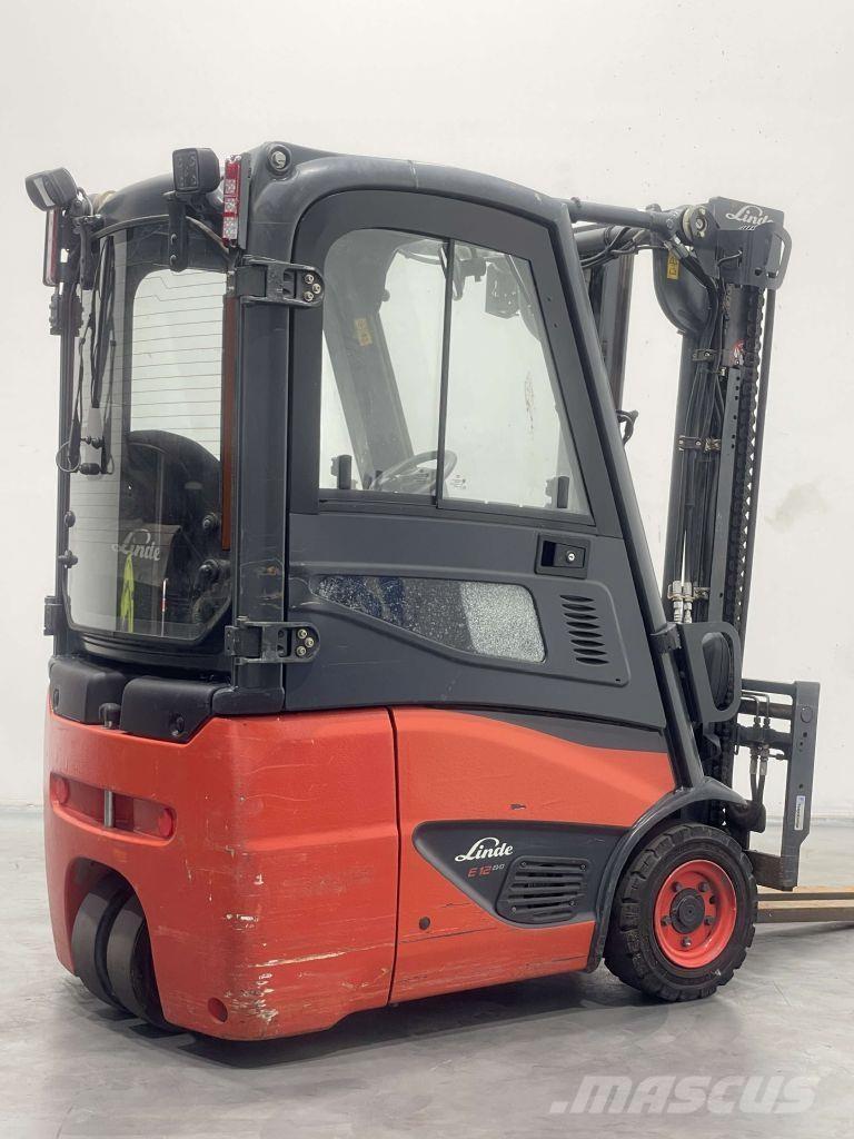 Linde E12-02-386 Elektriniai šakiniai krautuvai