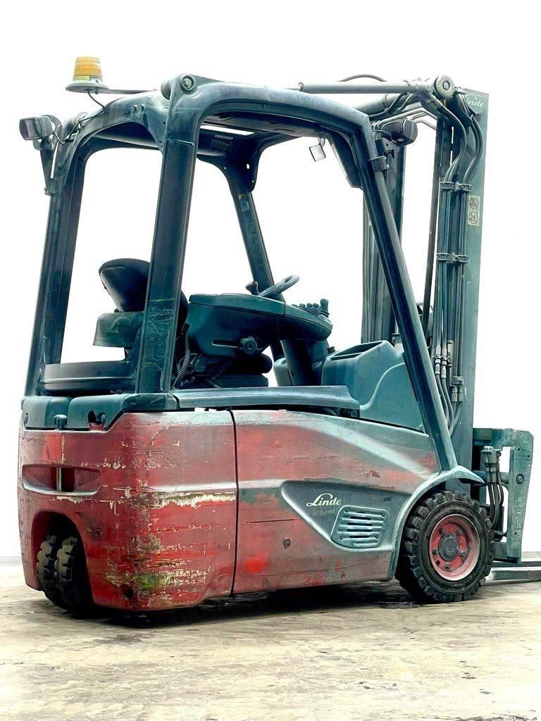 Linde E14-386-EVO Elektriniai šakiniai krautuvai