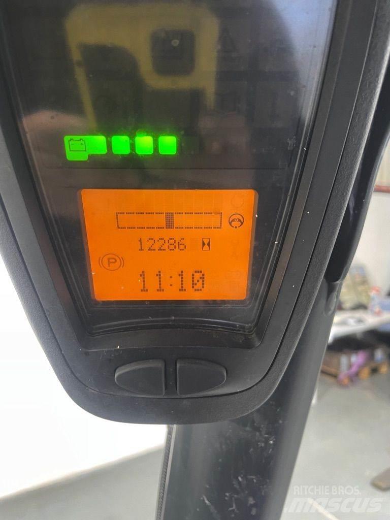Linde E16L-386-EVO Elektriniai šakiniai krautuvai