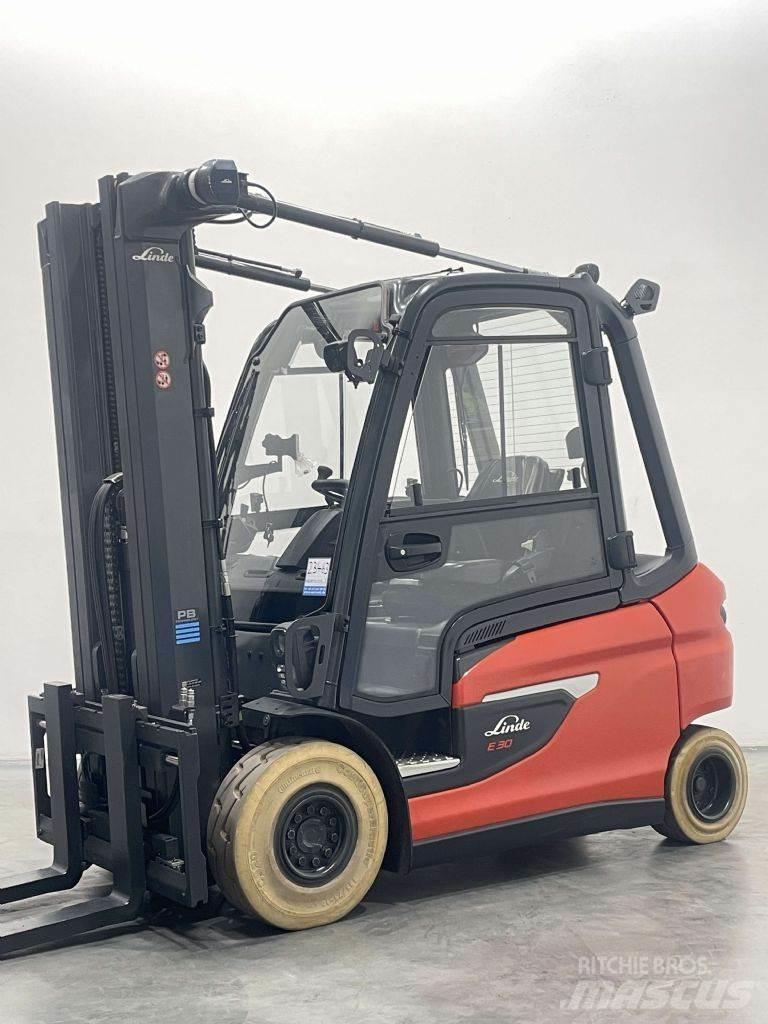 Linde E30L-01-1252 Elektriniai šakiniai krautuvai