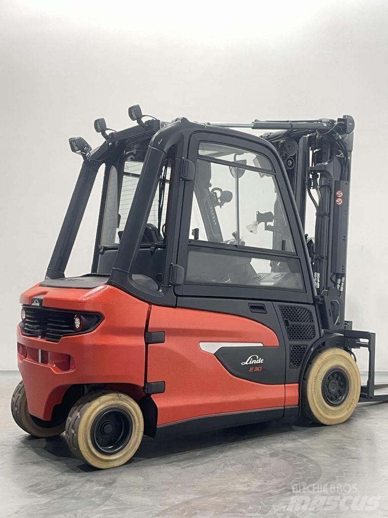 Linde E30L-01-1252 Elektriniai šakiniai krautuvai