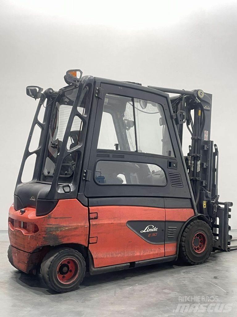 Linde E30L-01-387 Elektriniai šakiniai krautuvai
