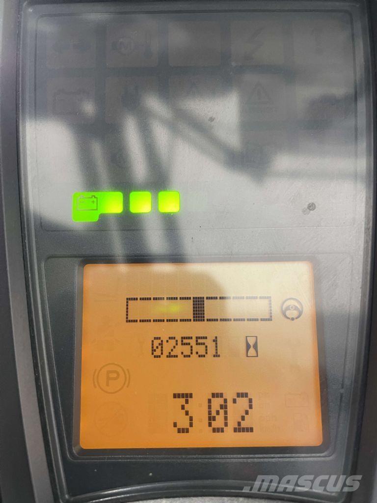 Linde E50HL-01-388 Elektriniai šakiniai krautuvai