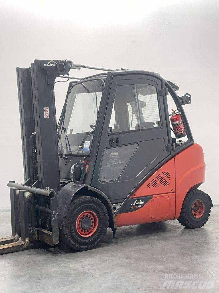 Linde H25D-02/600-393 Dyzeliniai krautuvai