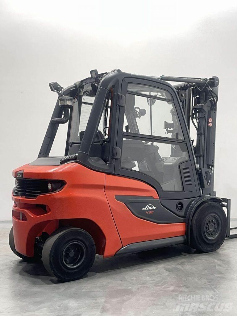 Linde H30D-01-1202 Dyzeliniai krautuvai