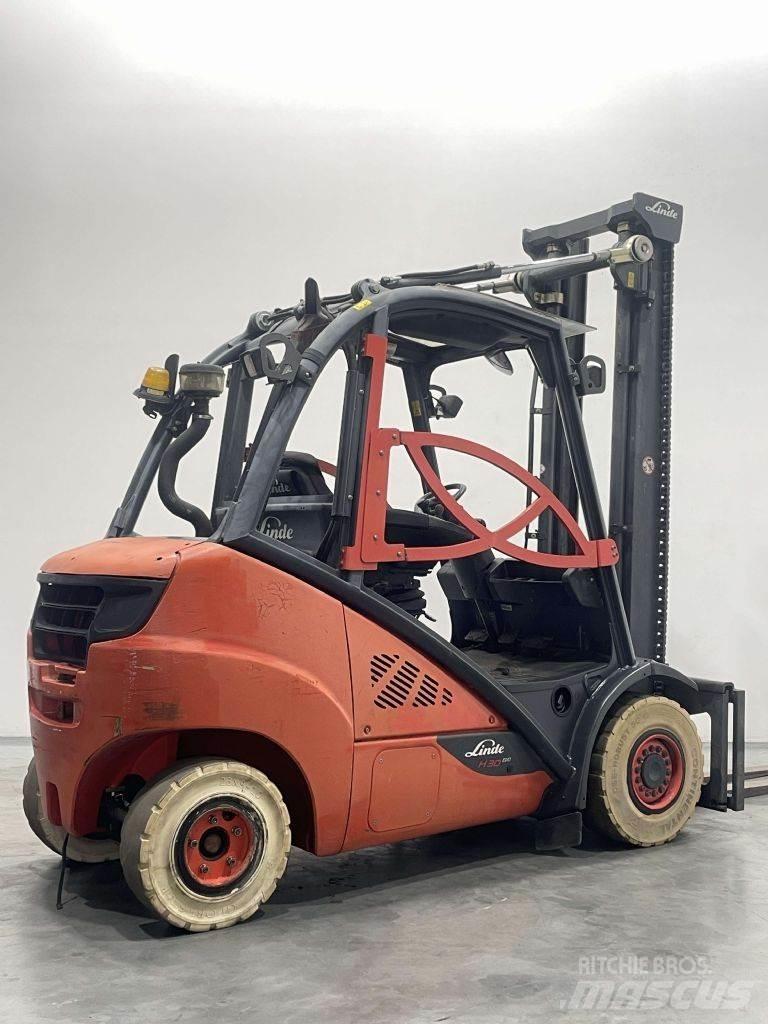Linde H30D-02-393 Dyzeliniai krautuvai
