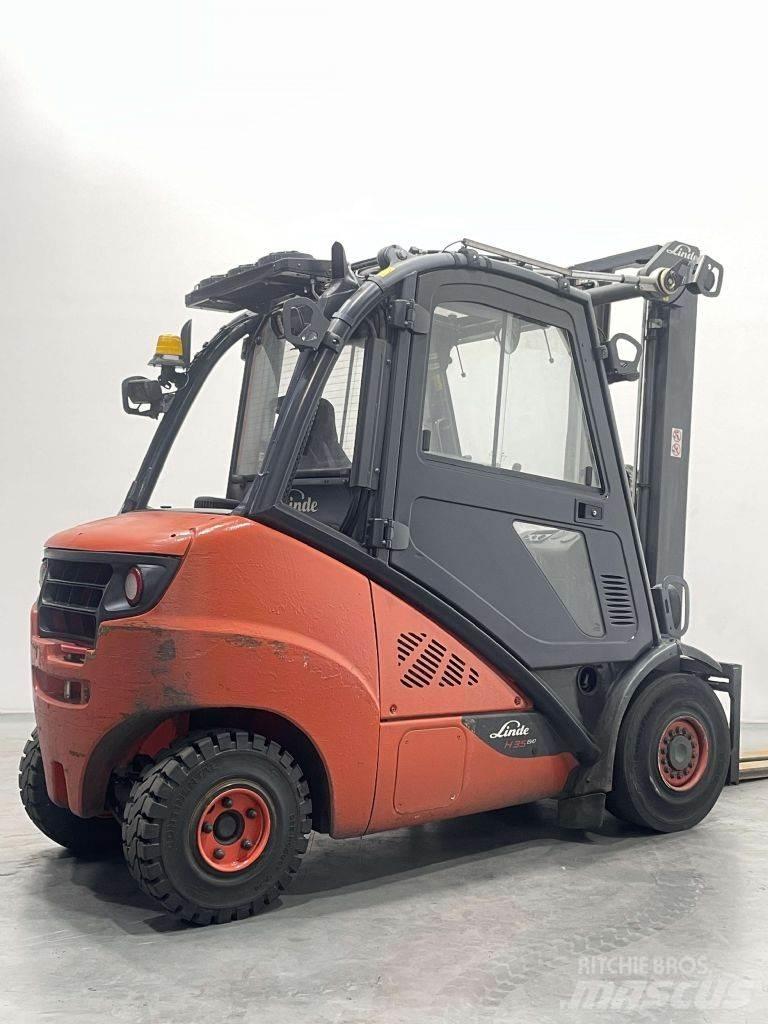 Linde H35D-02-393 Dyzeliniai krautuvai