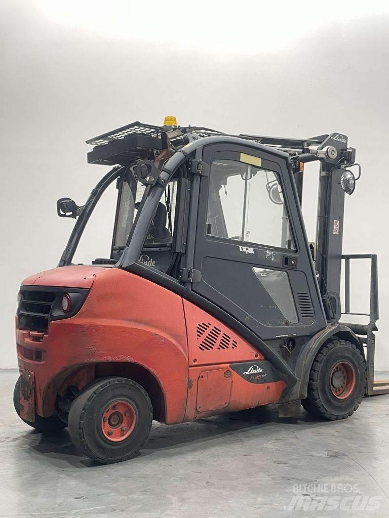Linde H35D-02-393 Dyzeliniai krautuvai