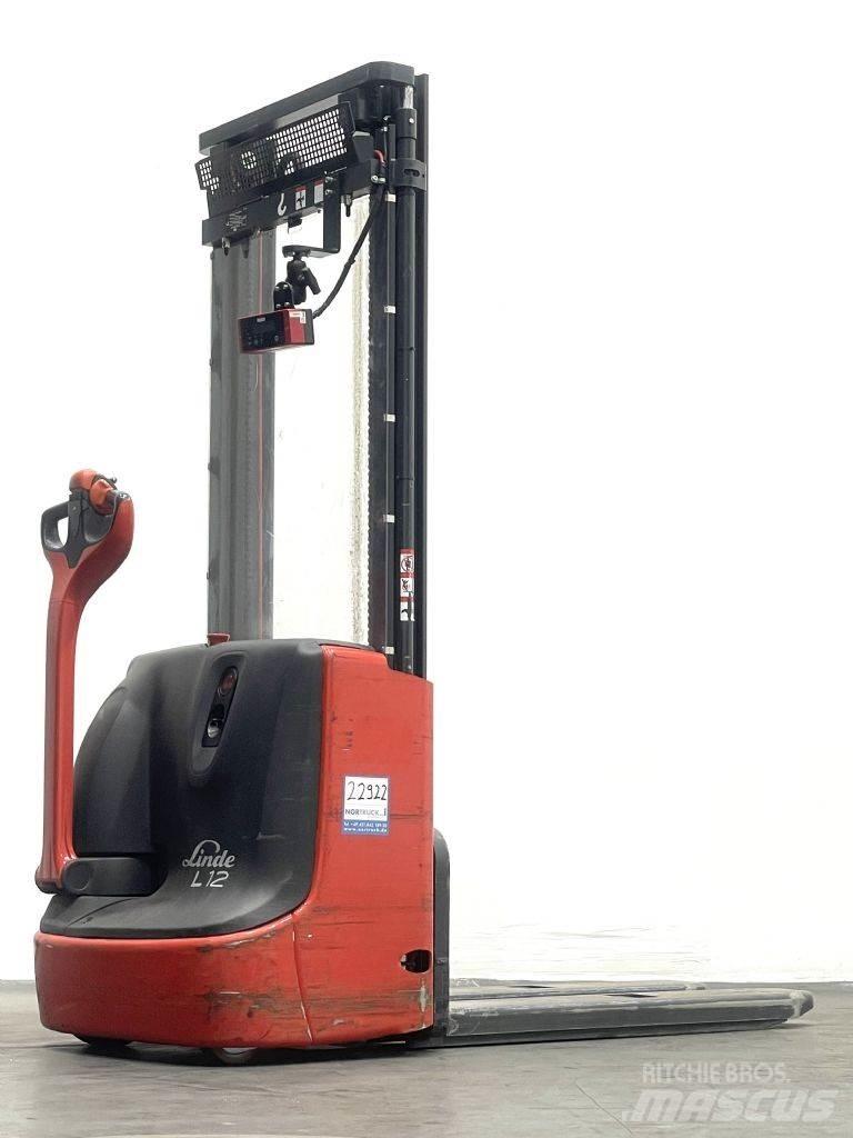Linde L12 Rankiniai vėžimėliai
