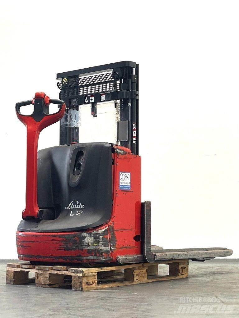 Linde L12-1172 Rankiniai vėžimėliai