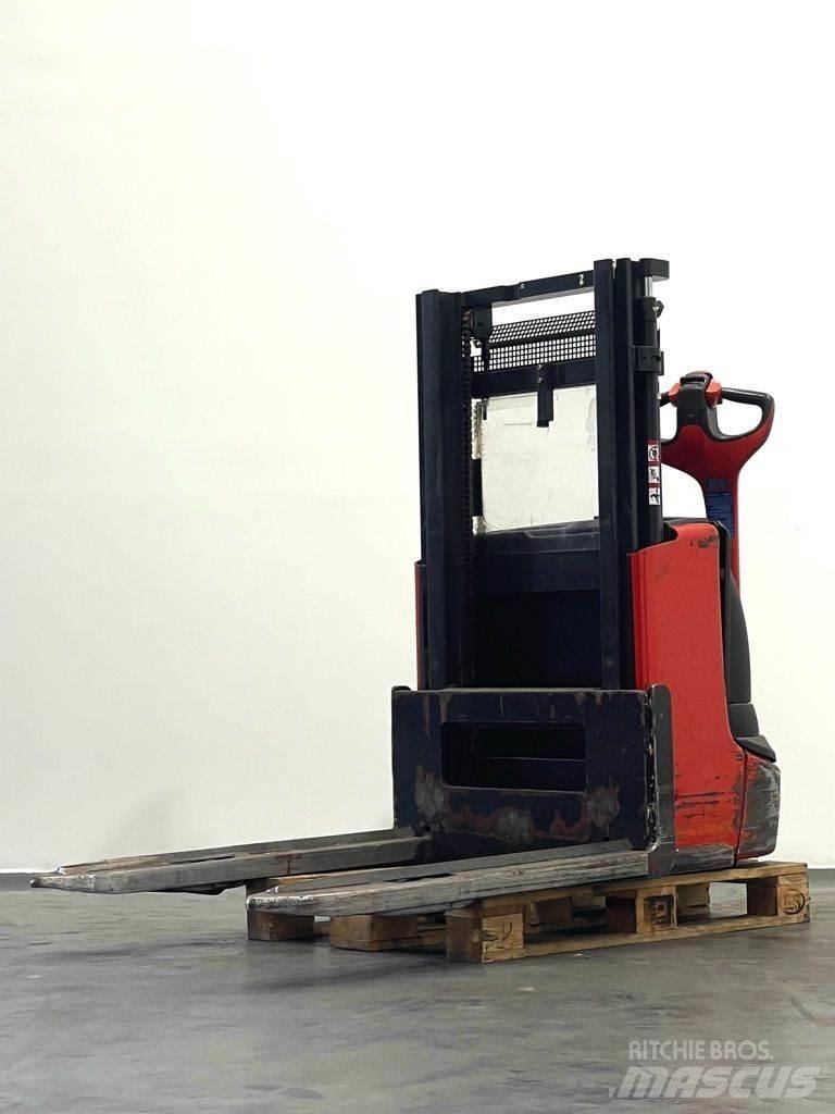 Linde L12-1172 Rankiniai vėžimėliai