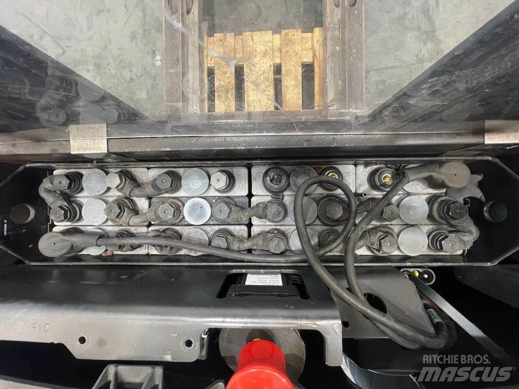 Linde L12-1172 Rankiniai vėžimėliai