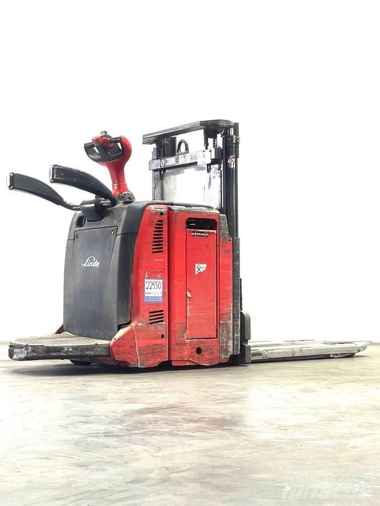 Linde L12LAP-133 Rankiniai vėžimėliai