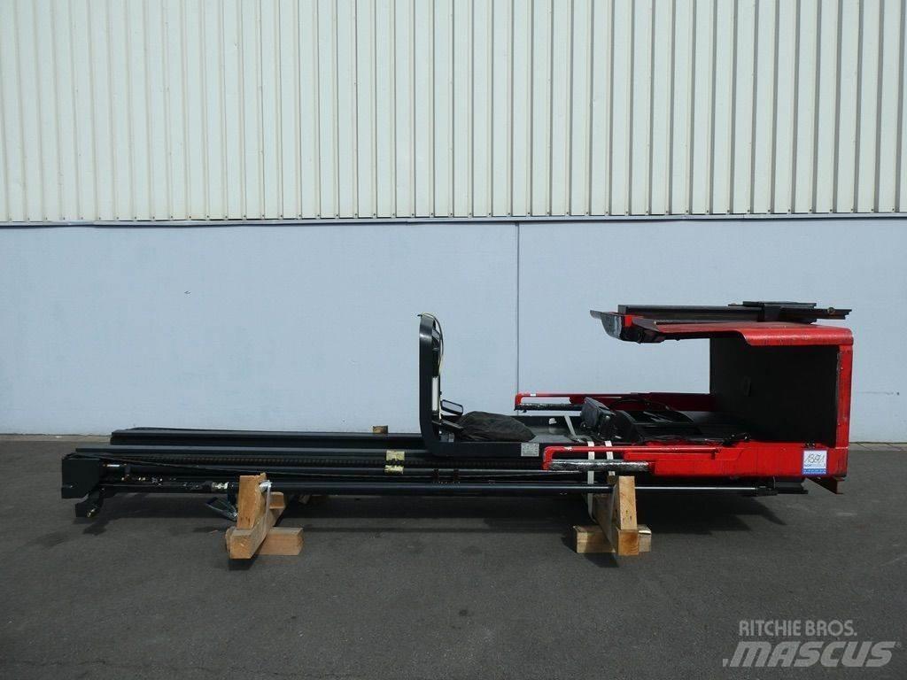Linde V12-015 Didelių aukščių keltuvai-krautuvai