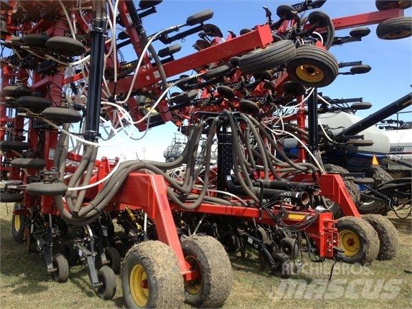 Bourgault 3310 Sėjimo technika