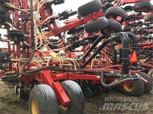 Bourgault 3720-70 Sėjimo technika