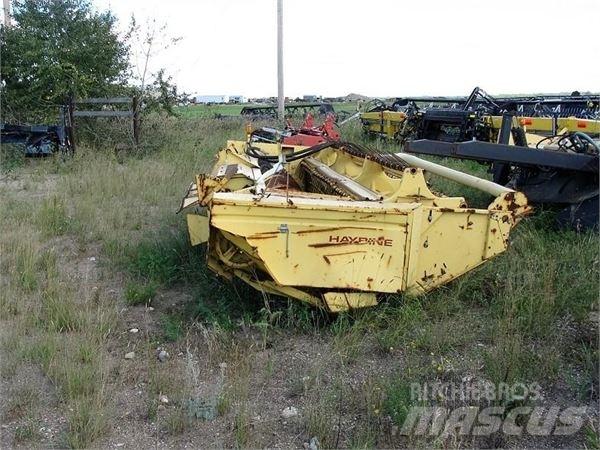 New Holland 2216 Formuojančios žoliapjovės