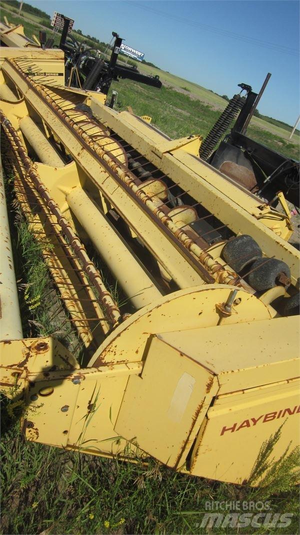 New Holland 2216 Formuojančios žoliapjovės