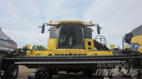 New Holland CX840 Derliaus nuėmimo kombainai