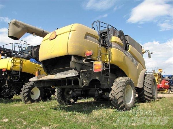 New Holland CX860 Derliaus nuėmimo kombainai