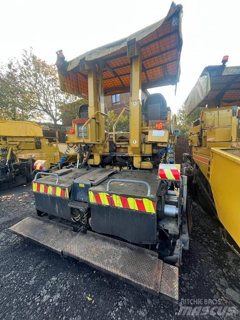 CAT AP600 Paver Asfalto klotuvai
