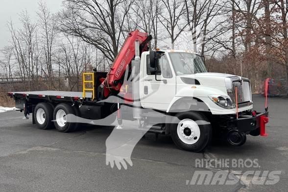 Fassi F335A Medienos kranai
