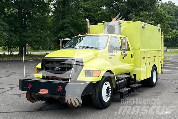 Ford F750 SD Statyba - Kita