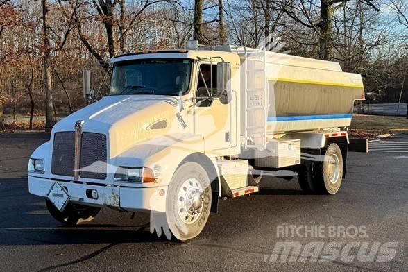 Kenworth T300 Statyba - Kita