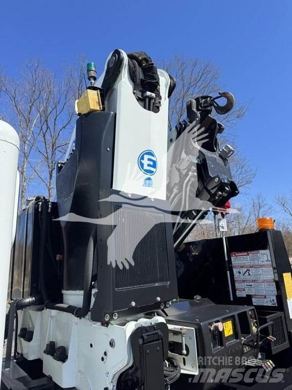Peterbilt 348 Platformos/ Pakrovimas iš šono