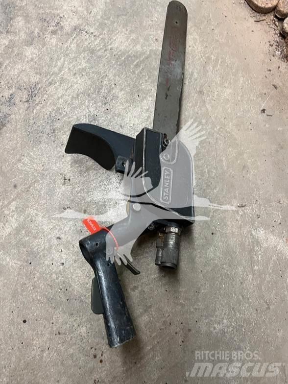 Stanley CS05 Grandininiai ir pjovimo pjūklai