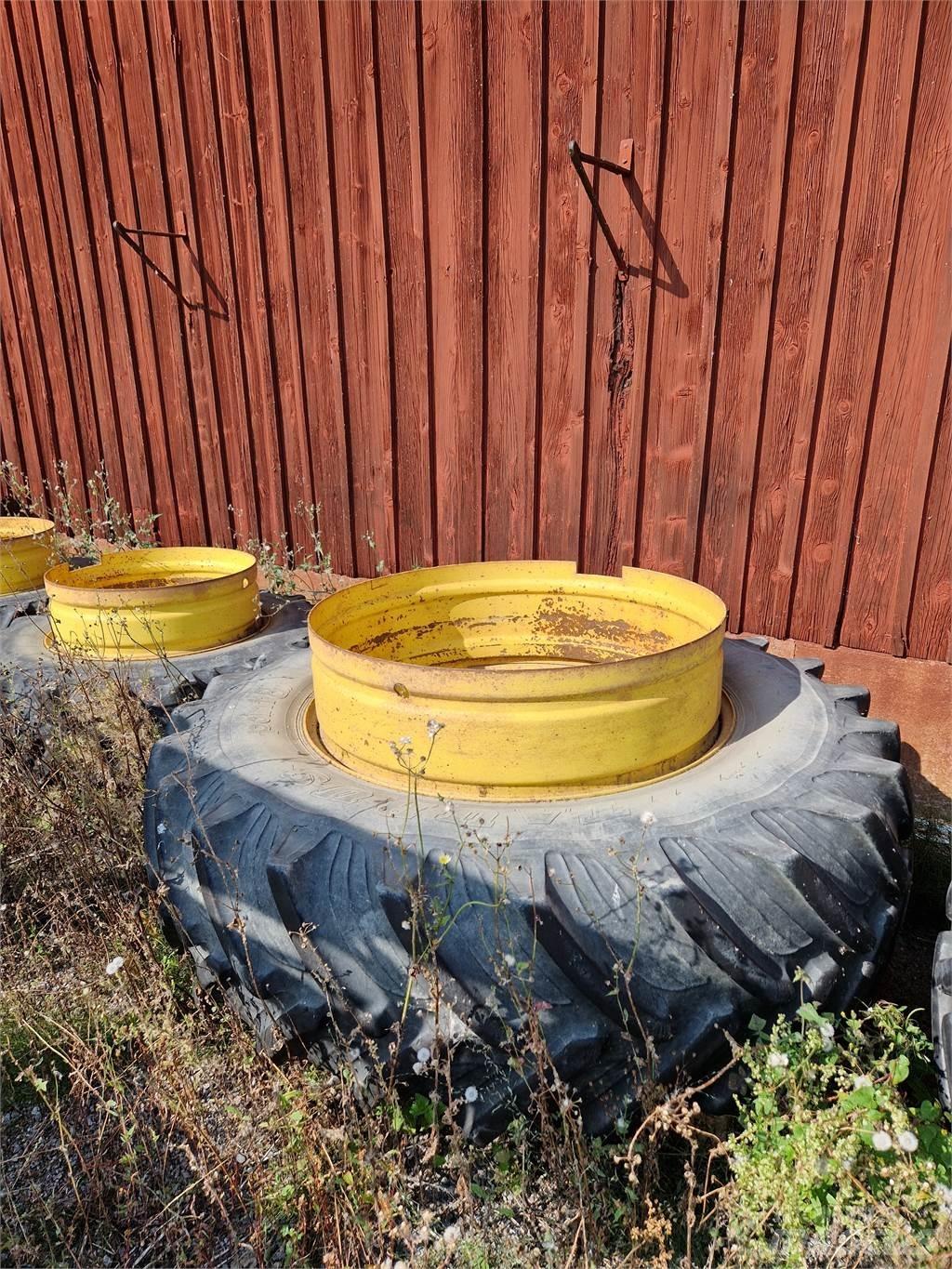  650/65x42, 540/65x30 Padangos, ratai ir ratlankiai