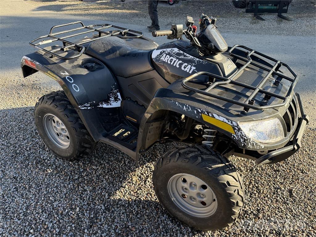 Arctic Cat 700H1 SERVO Visureigiai