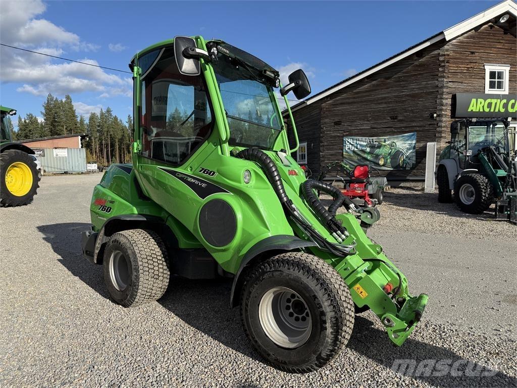 Avant 760i Krautuvai su šoniniu pasukimu