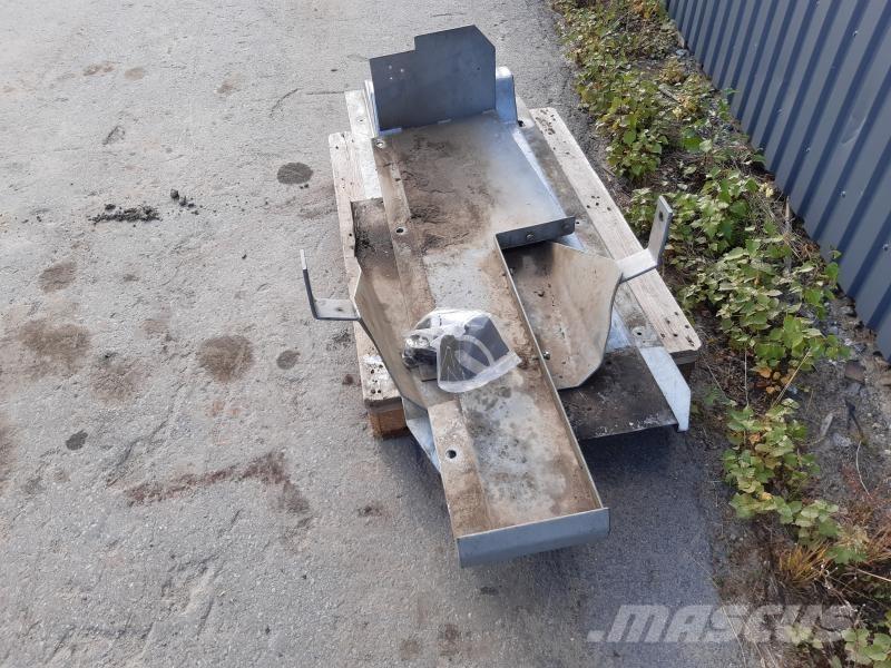  BUKPLÅT MF 5420 Kiti naudoti traktorių priedai