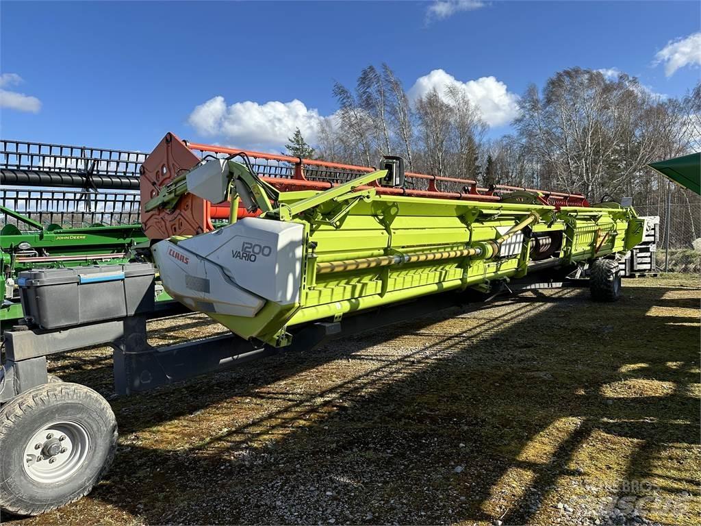 CLAAS Lexion 770 TT Derliaus nuėmimo kombainai