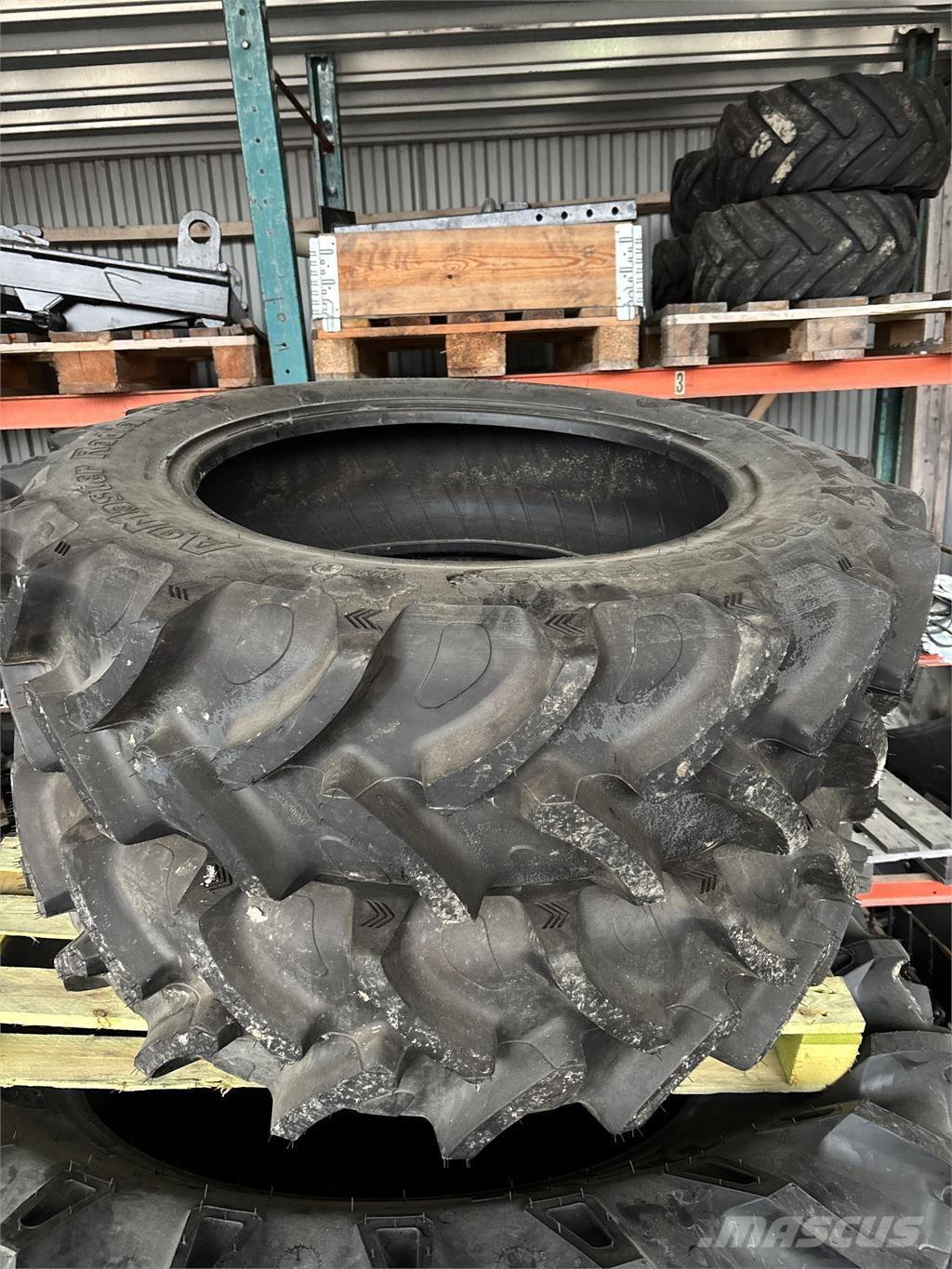  Däck Galaxy 320/85 R28 Padangos, ratai ir ratlankiai