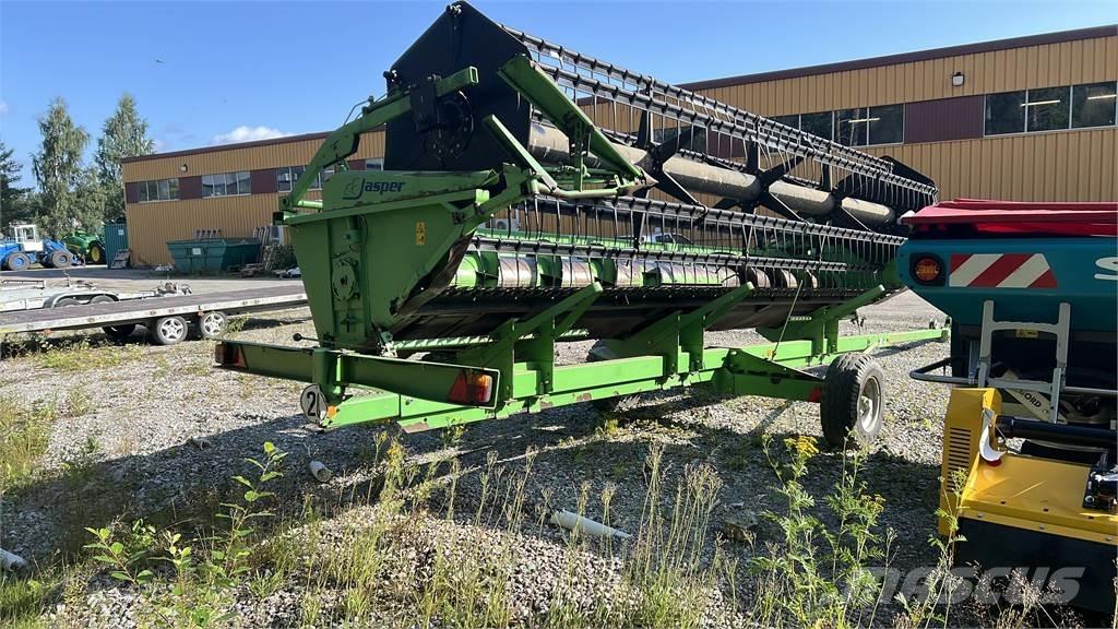 Deutz-Fahr 5680 HTS Kita tręšimo technika