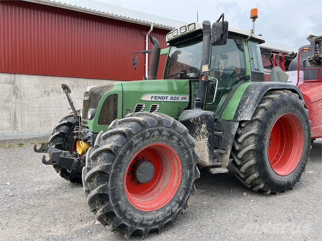 Fendt 820 TRAKTOR Traktoriai