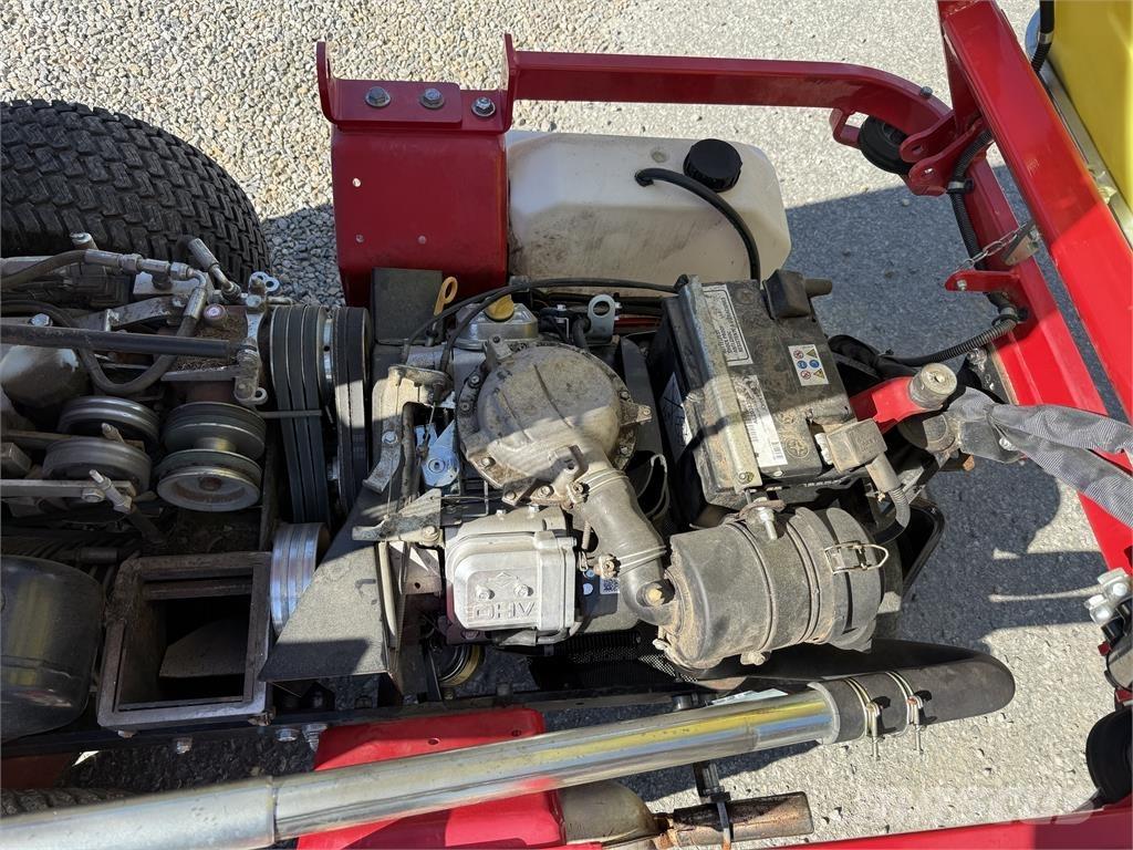 Ferrari 630 Turbograss Sodo traktoriukai-vejapjovės