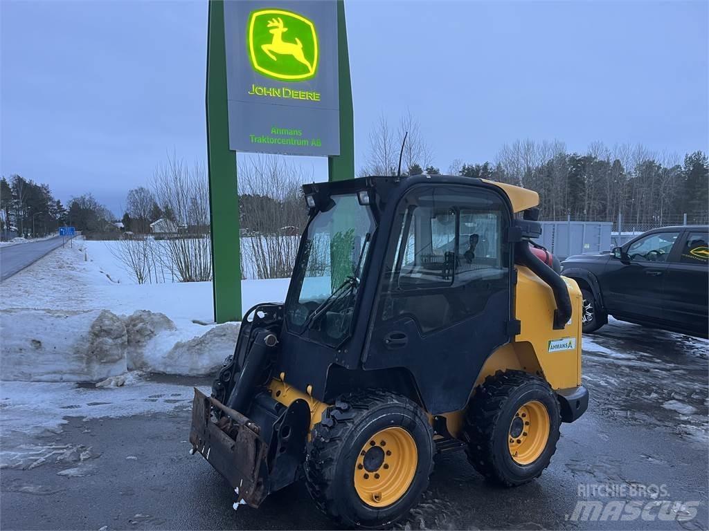 JCB 330 SKID STEER Visureigiai