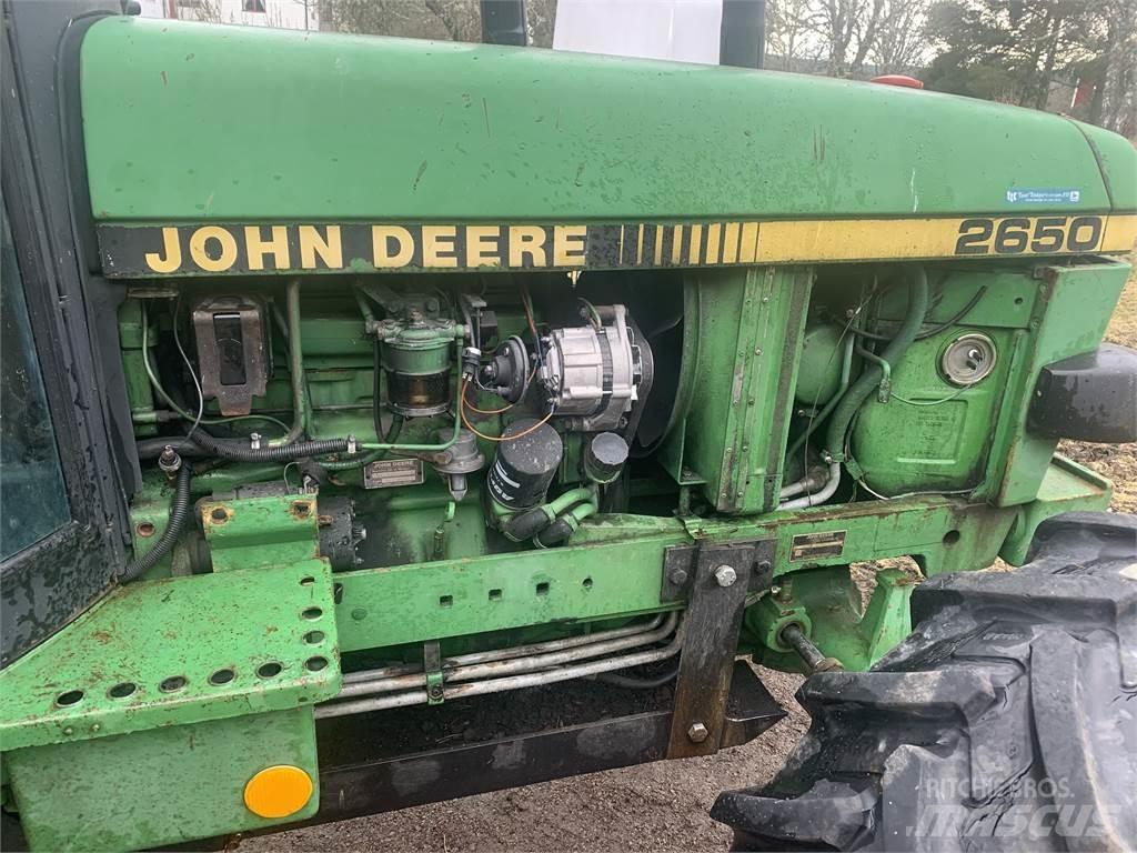 John Deere 2650 Traktoriai
