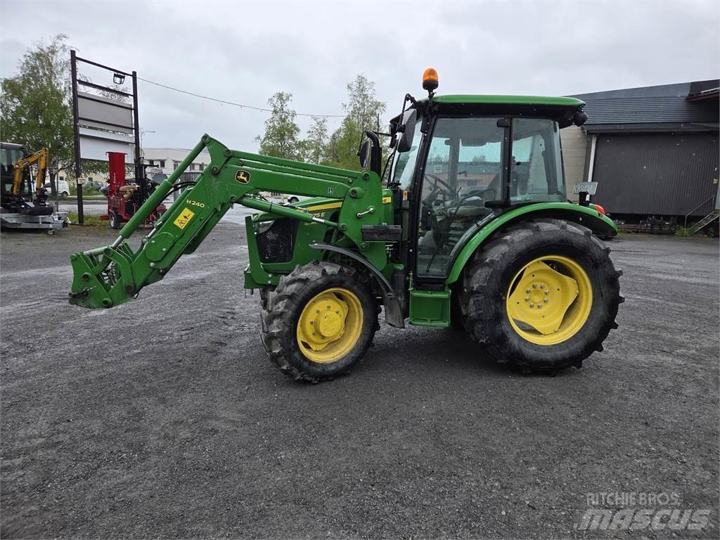 John Deere 5075E Traktoriai
