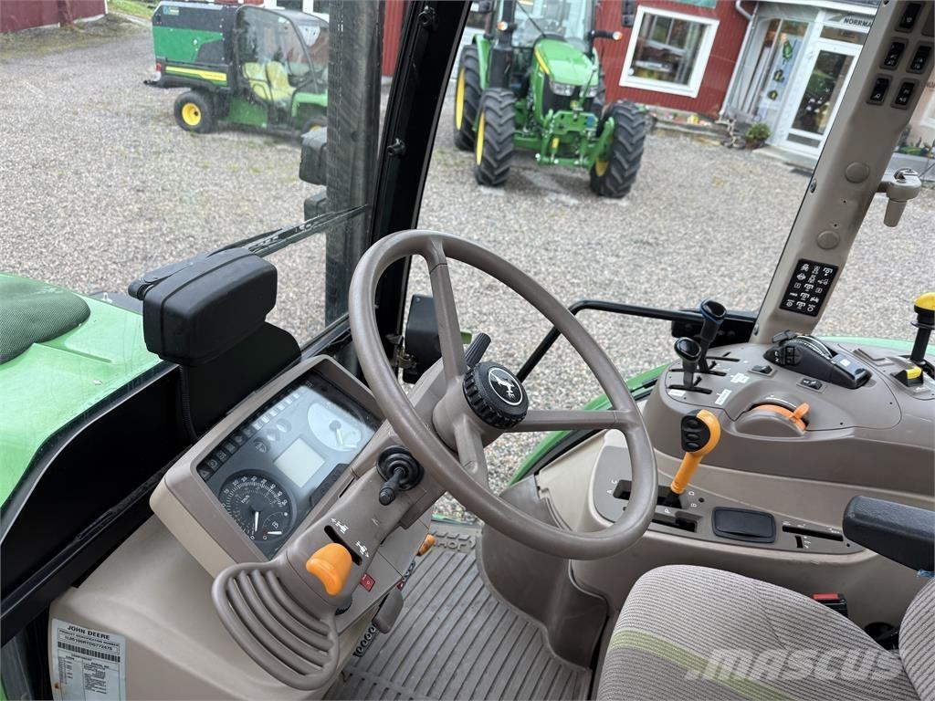 John Deere 5100R Traktoriai