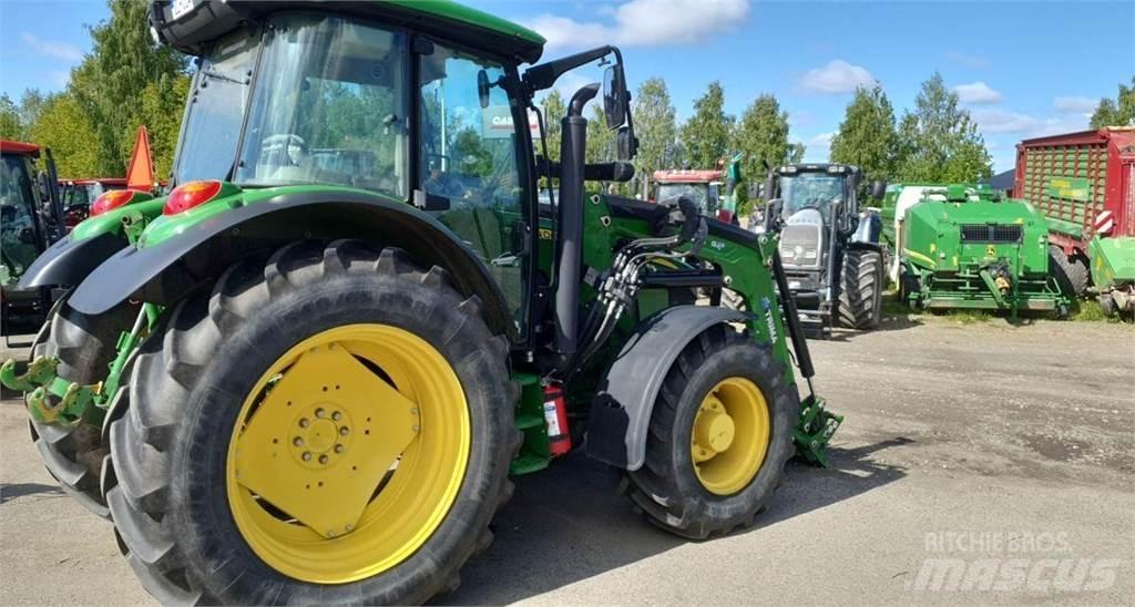 John Deere 5125 R Traktoriai